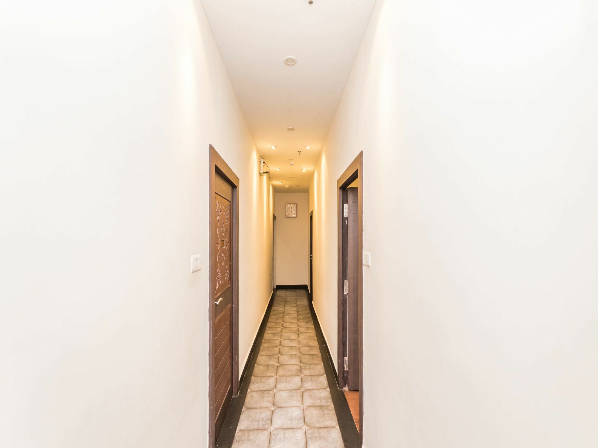 כלכותה Fabhotel Golpark מראה חיצוני תמונה